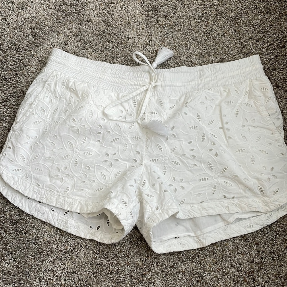 Vineyard vines leisure shorts